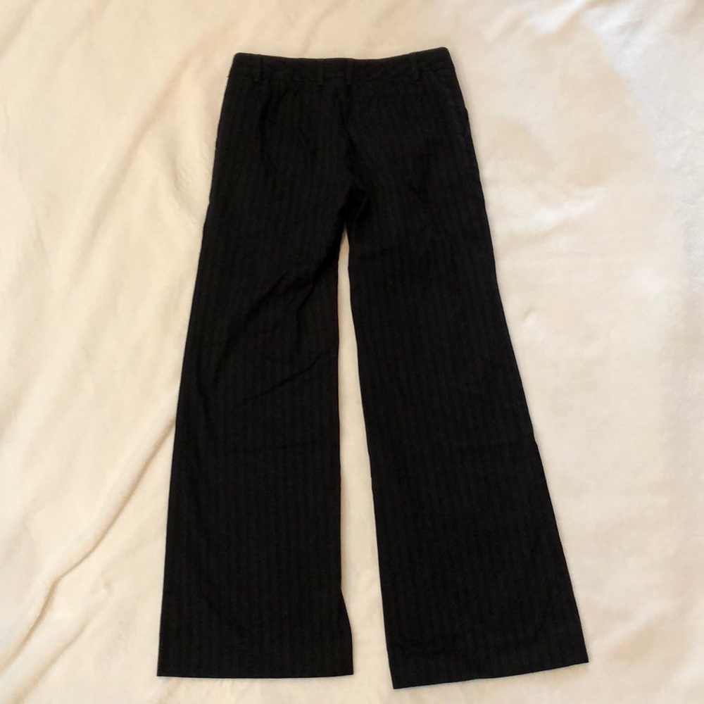 Gap wide leg trouser with subtle pin stripe - Picture 4 of 7